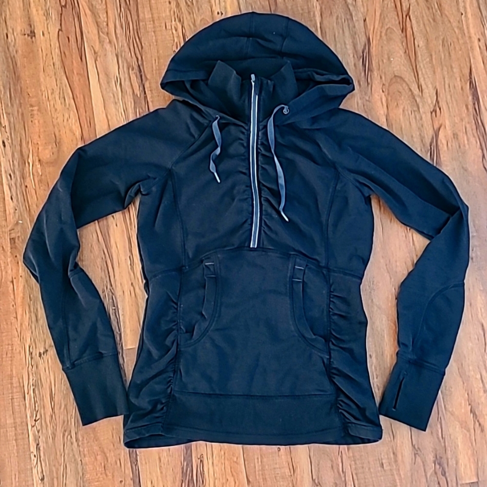 Athleta pullover hoodie